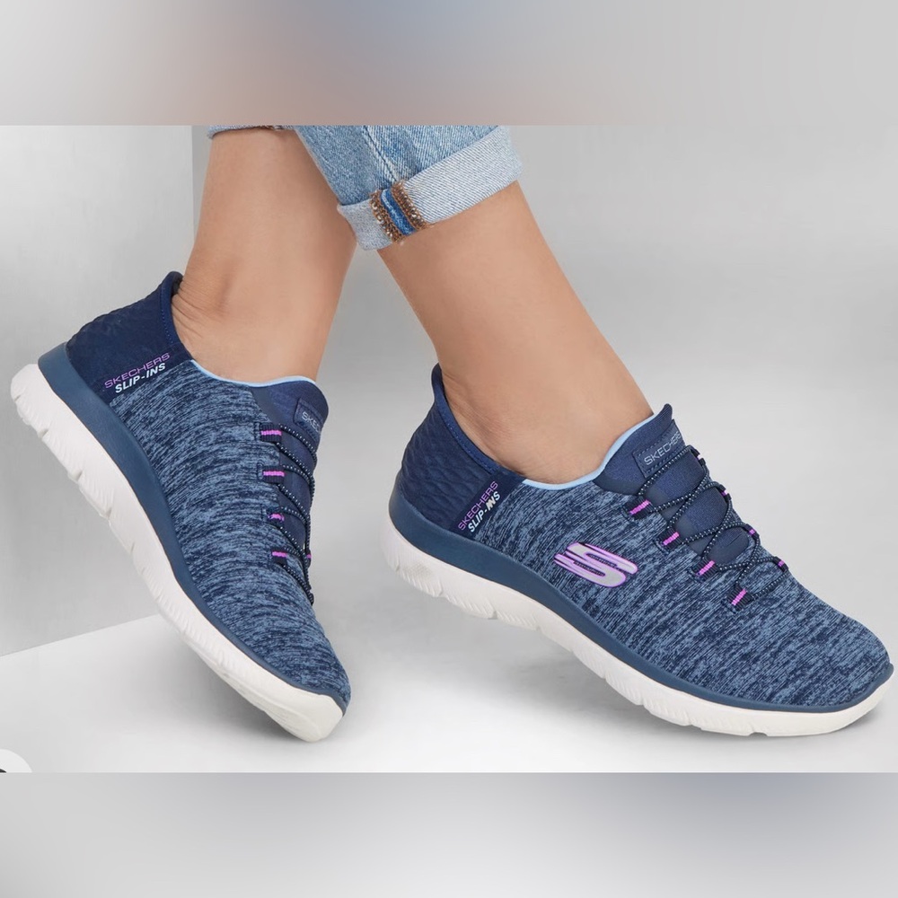 NWT Skechers HANDS FREE Slip Ins SUMMITS Shoes - Picture 2 of 16